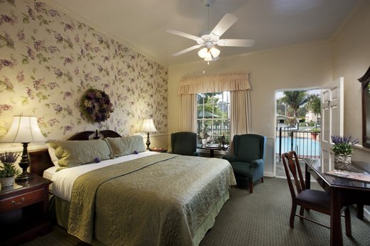 lavendar-inn-by-the-sea-santa-barbara