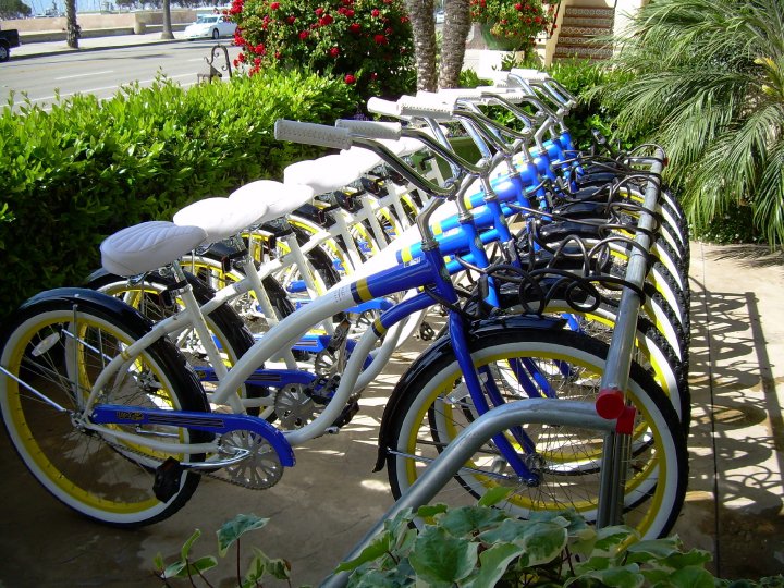 hotel-oceana-santa-barbara-bikes